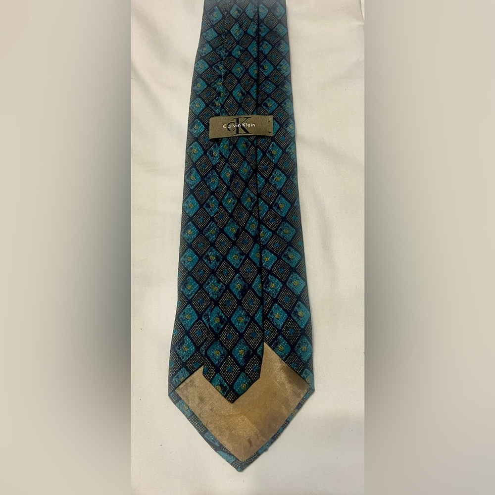 Calvin Klein Silk Teal and Gold Geometric Tie